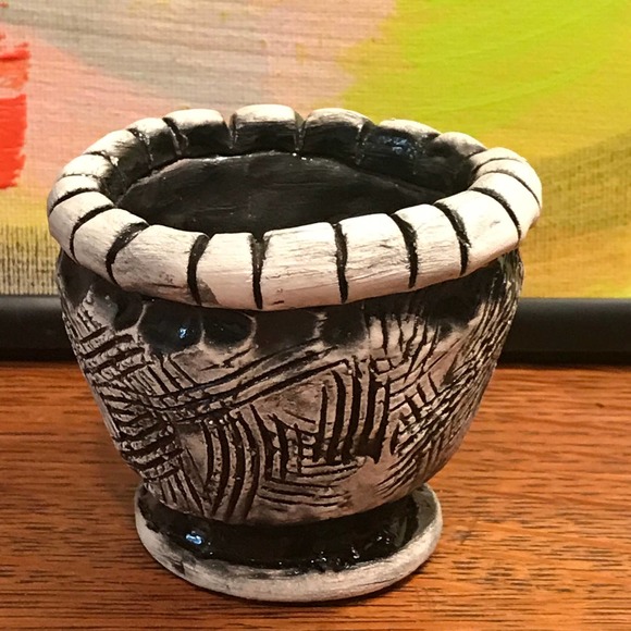 Black and White Tiny Pottery Salt Cellar or Succulent Planter - Picture 4 of 8